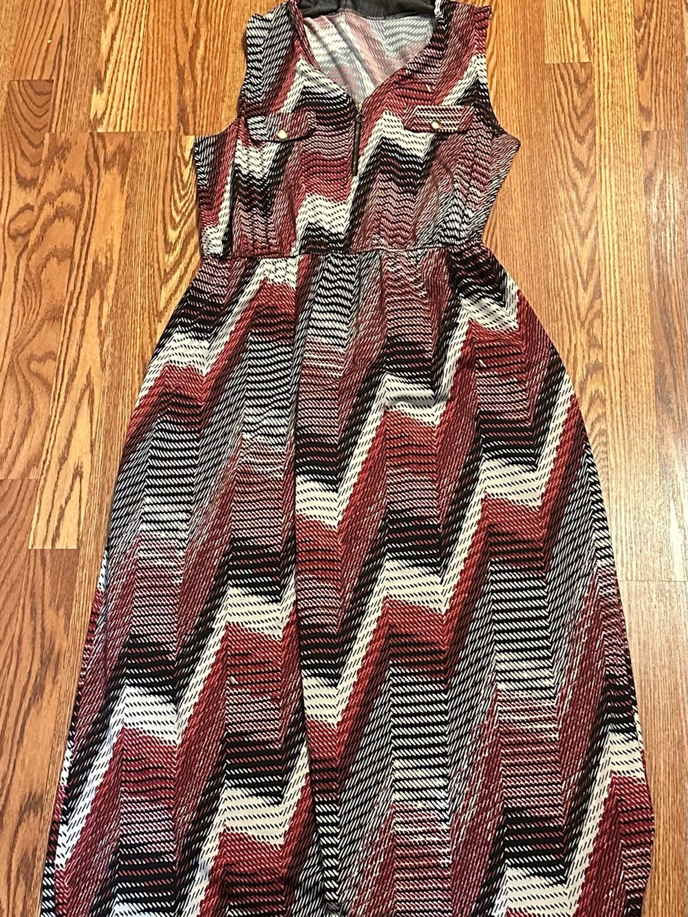 GNW L Burgundy Chevron Print Maxi Dress Sleeveless Half Zip
